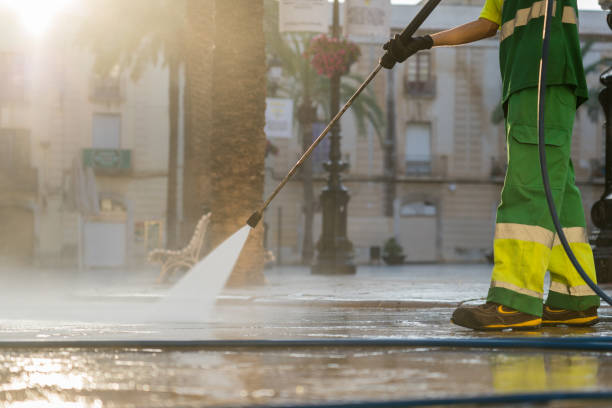 Best Deck Pressure Washing  in Biltmore Forest, NC